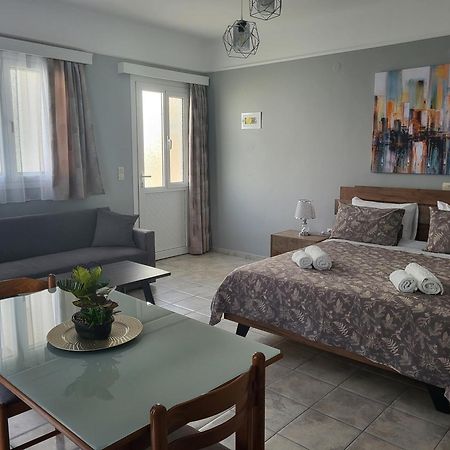 Dimitra Studios Lefkada City Bagian luar foto